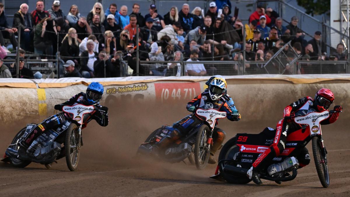 Night of the Fights: Speedway Spectacular in Cloppenburg
