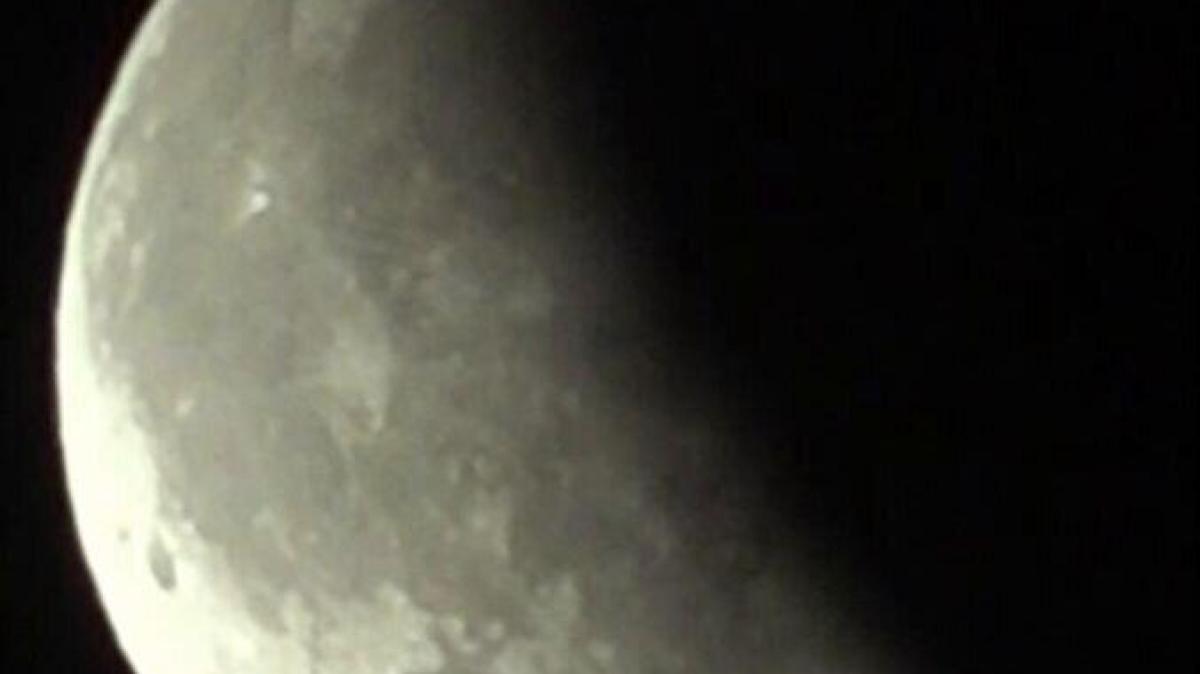 fast-totale-mondfinsternis-aber-was-kann-man-sehen