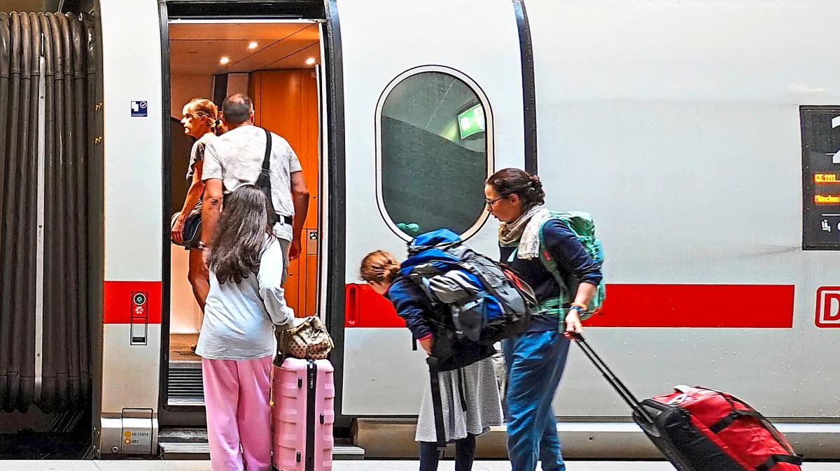 Nach ICE-Türöffnung: Verband fordert Kameras im Fernverkehr