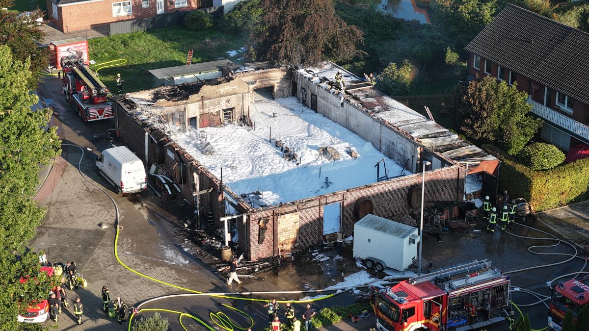 Dinklage: Bücker wine house burned down - | Art & whiskeys destroyed
