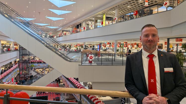 Möbel Höffner eröffnet in Bremen: Viel Programm zum Auftakt