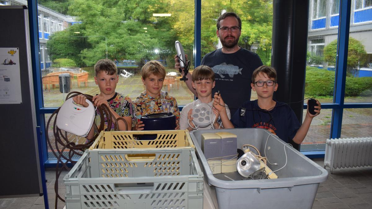 E-waste: Pinneberg students save raw materials and protect the climate.
