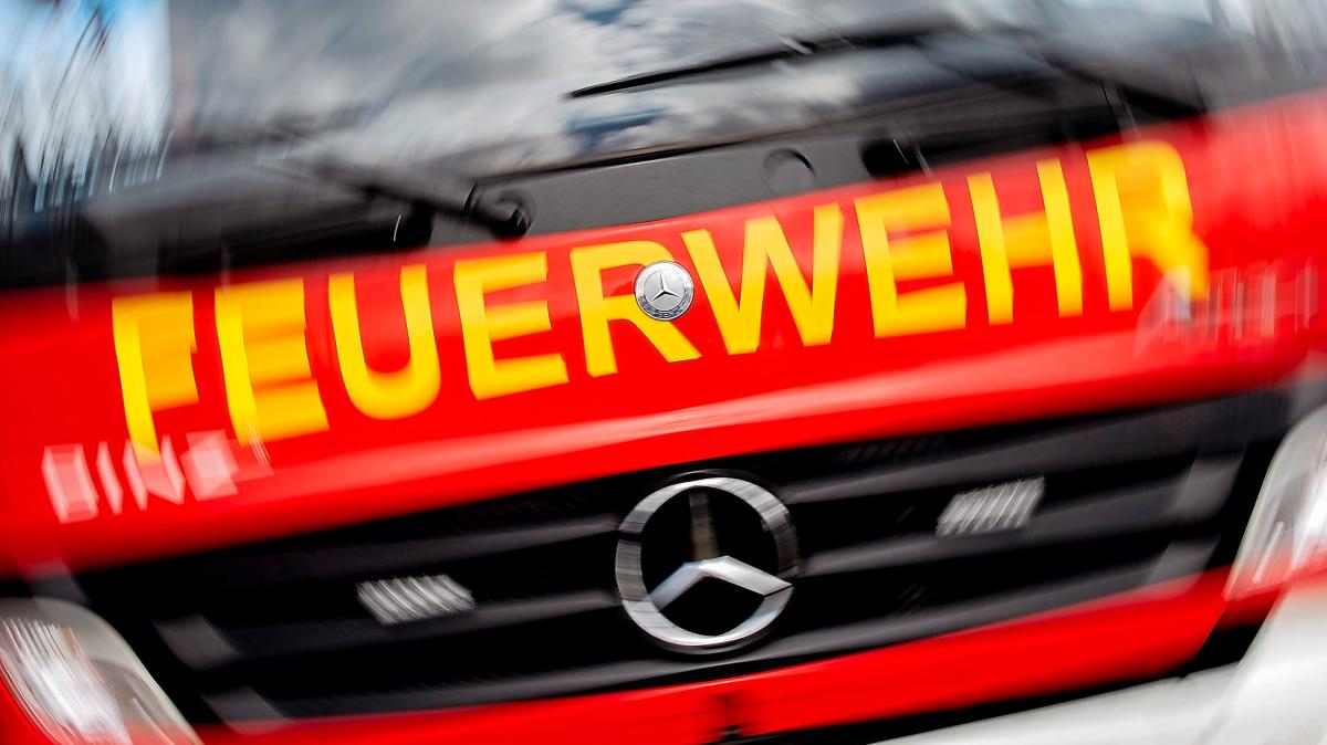 A27 bei Bremen: Brennender Lkw sorgt für Verkehrsbehinderungen