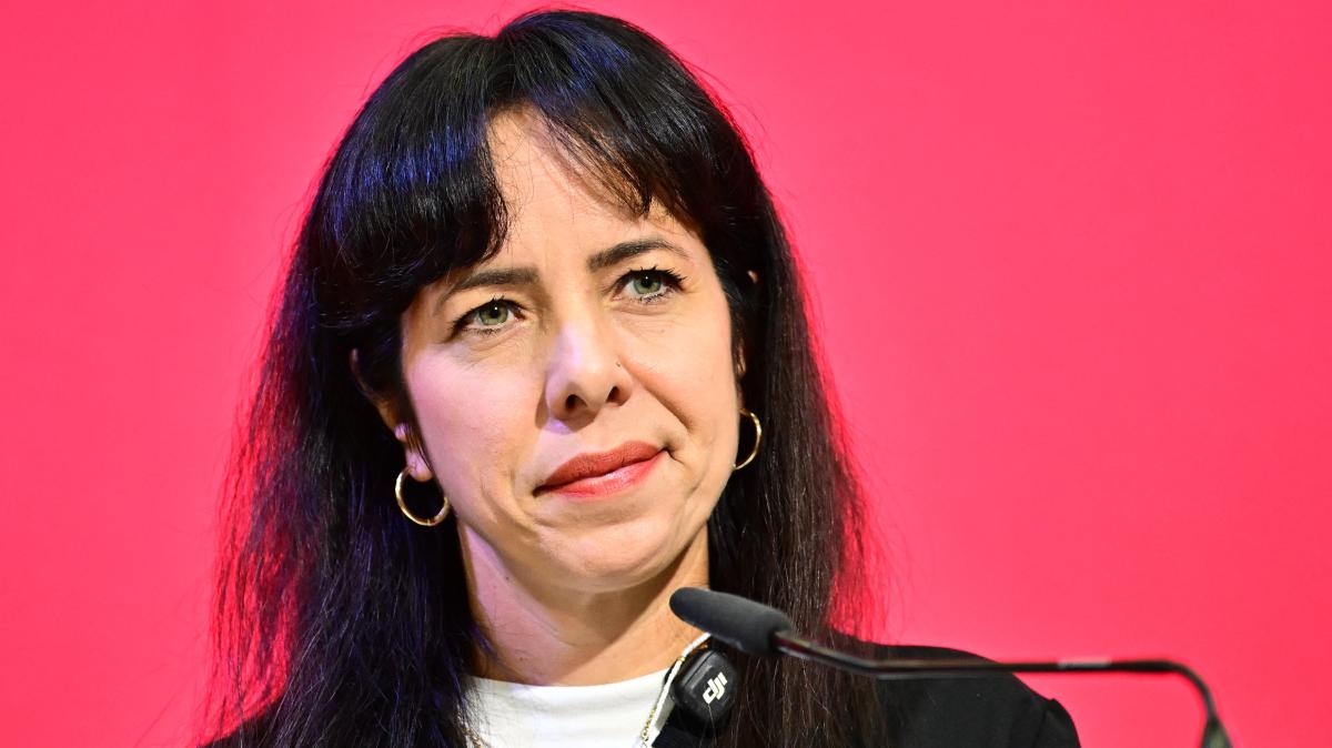 Berlin: Red-Green-Red coalition agrees on anti-Semitism package