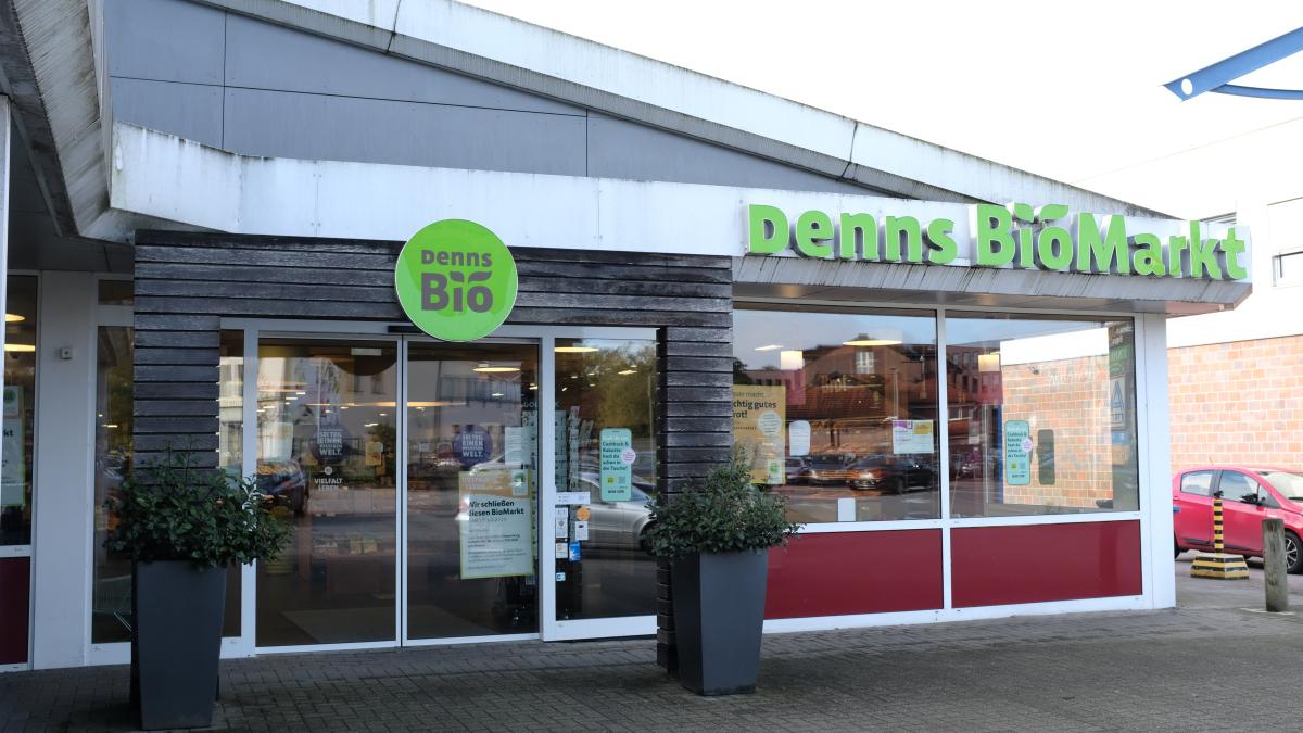Cloppenburg: Rieker Store and Denns Organic Market to Close
