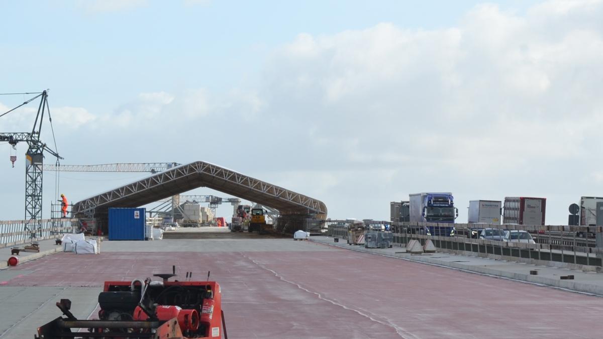 New Rader High Bridge: Tent against the weather - | No opening in 2026