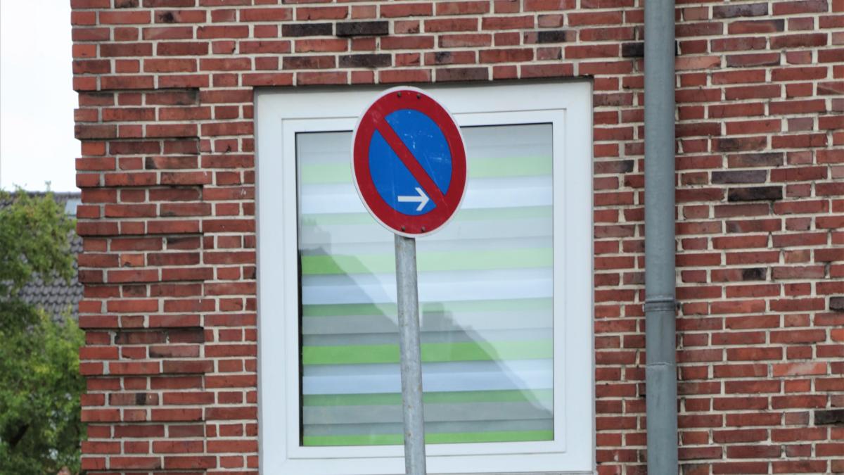 Schortenser Bürgermeister unter Druck wegen Halteverbot