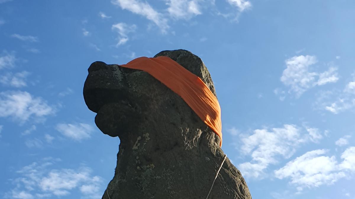 Blindfolded statues in Osnabrück