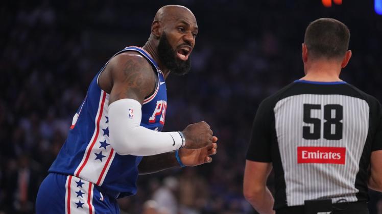 LeBron James und 76ers gewinnen NBA-Start beim Meister