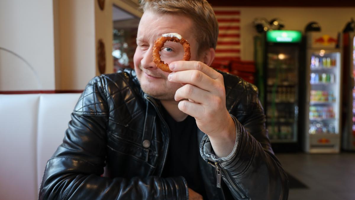 Diner Löningen: Amerikanische Pause mit Burger und Hot Dog.